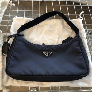 Prada Re-Edition 2000 Nylon Mini Bag – Navy
